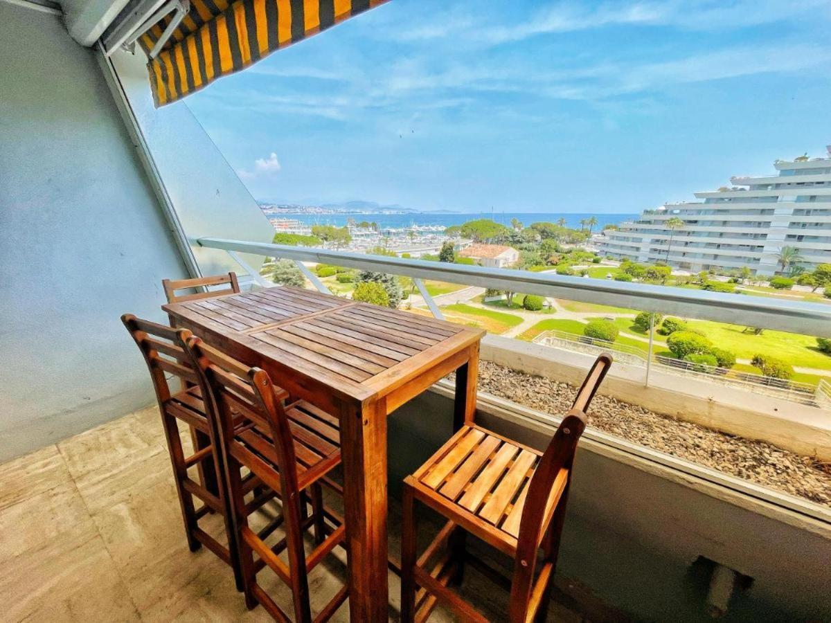 #41 Marina Riviera Bay - Marine Baie Des Anges - Studio Vue Mer Et Port Villeneuve-Loubet Exterior photo